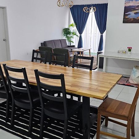 Faliza Adelia Residence كاجانغ المظهر الخارجي الصورة